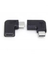 זוג מתאמי USB-C זוויתיים שחורים זכר-נקבה עם סימון SuperSpeed